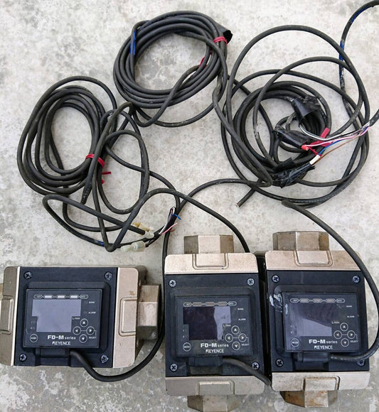 Flow meter KEYENCE 3 piece set [u1174525691]