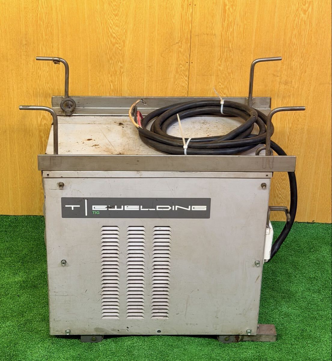 Daihen ARGO 200P TIG Welder Inverter VRTP-200(S-1) 3-Phase 200V with Accessories [w1247775466]
