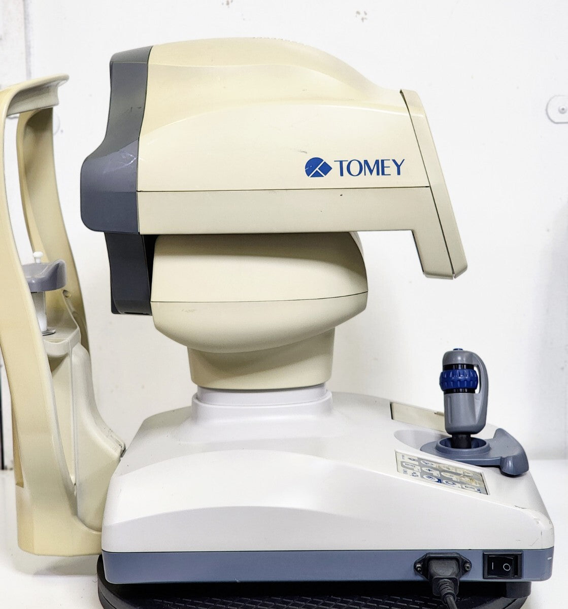 Tomey RT-7000 Autorefkeratometer (for parts or not working) [x1248959035]
