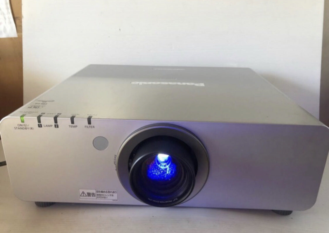 Panasonic PT-DW640LS Projector 6000lm HDMI [d1113567010]