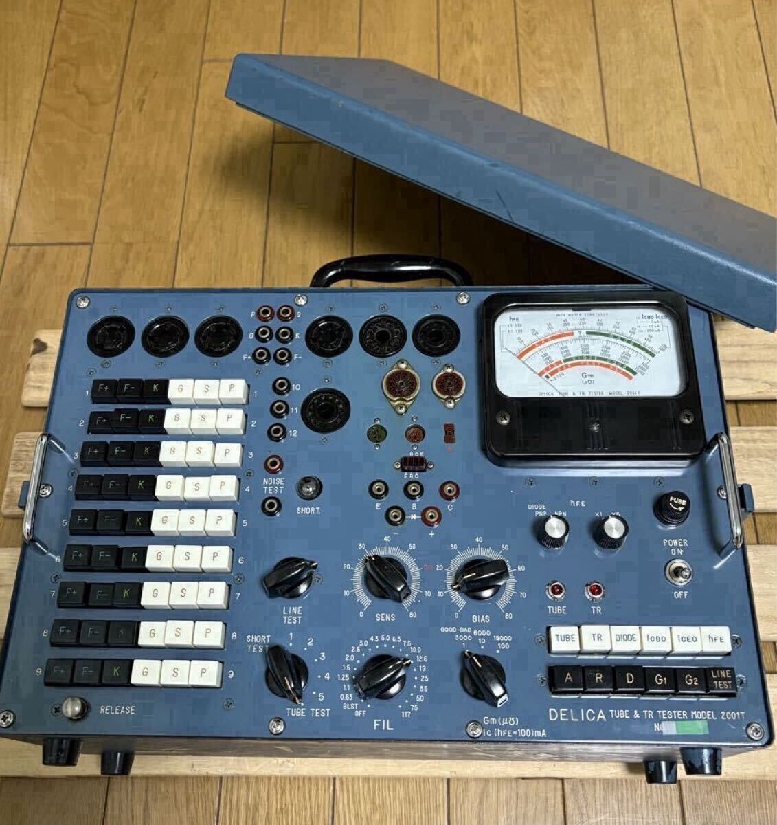 DELICA 2001T TR & Vacuum Tube Tester Rare [o1249708518]