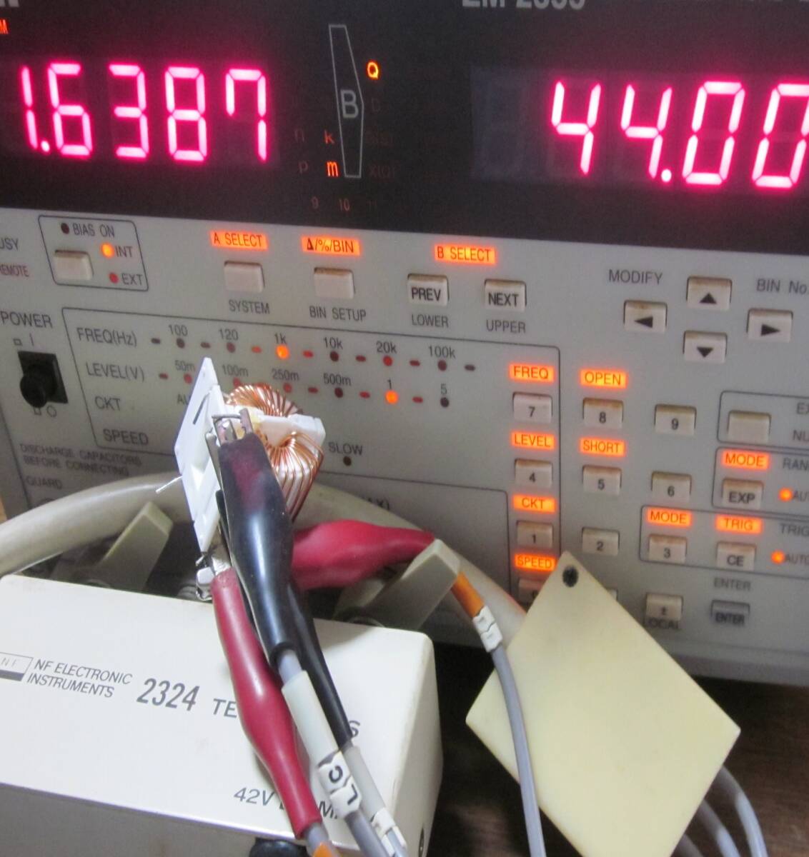 NF Circuit ZM-2355 LCR Meter [g1246491780]