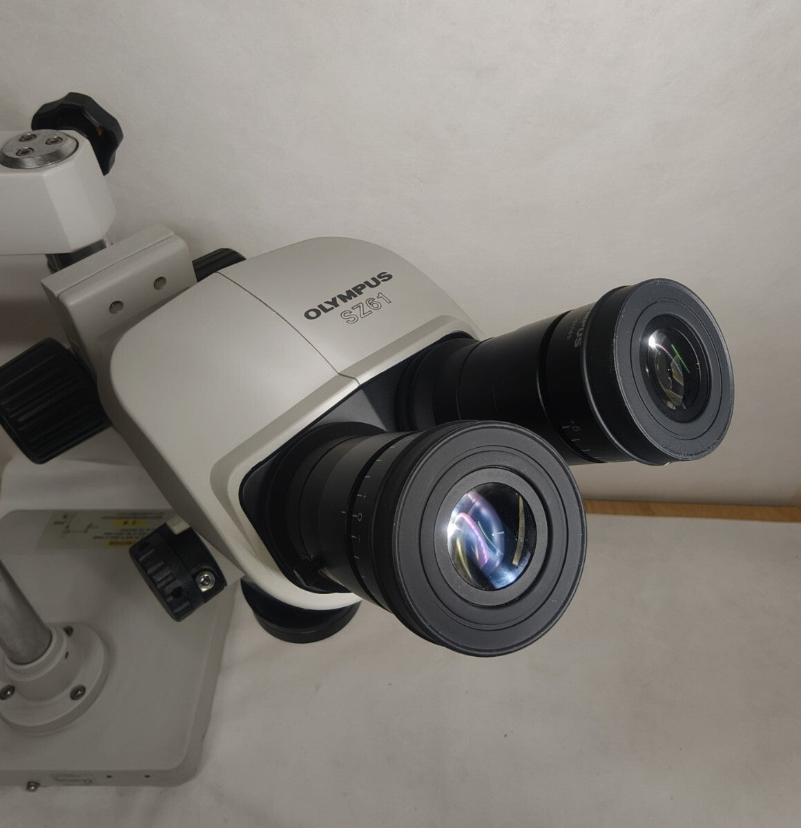 Olympus SZ61 Microscope System Set with SZ2-STU1 WD61 SZ-LGR66 [w1223012215]