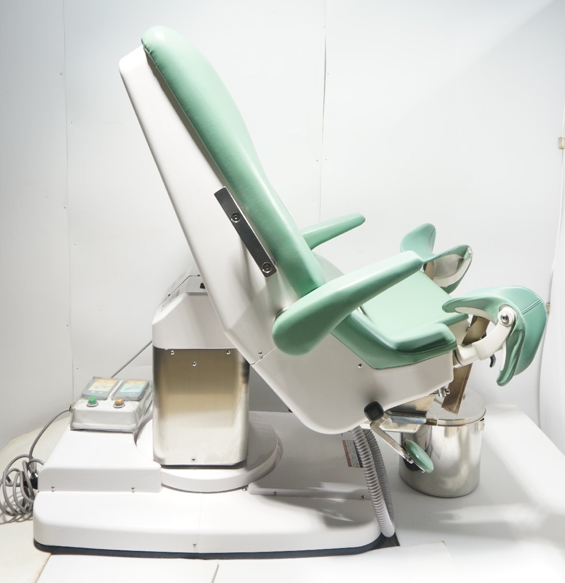 Takara Belmont UR-360 Urology Examination Chair [1240714384]