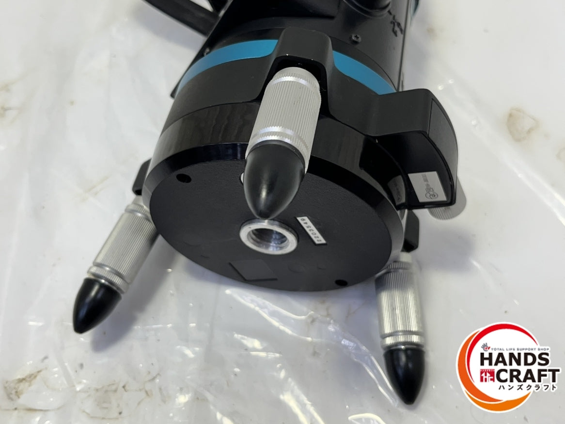 Makita SK507GD Rechargeable Indoor Outdoor Leveler with Battery Charger Accessories Case [k1192456201]