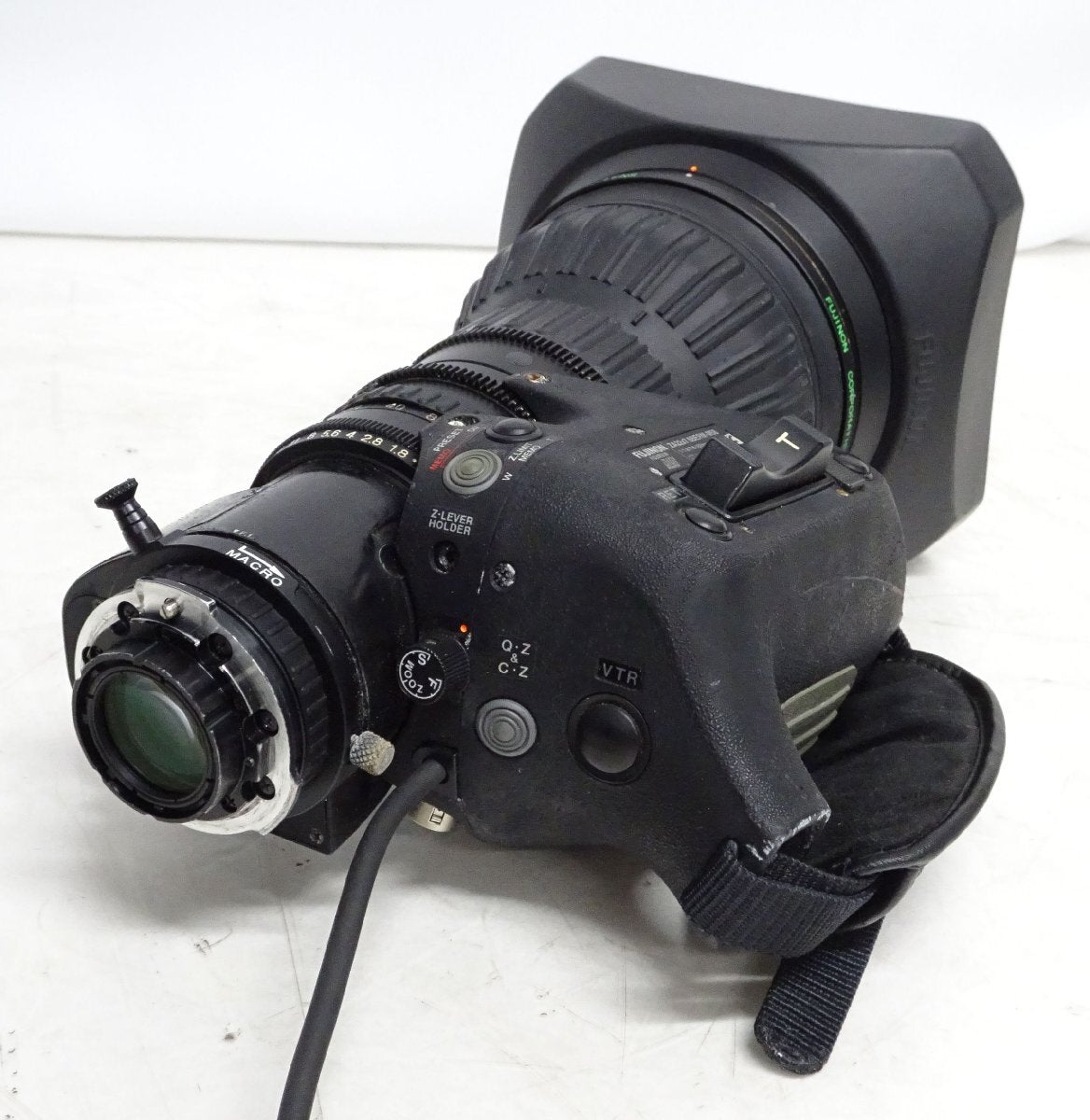 Fujinon ZA22 x 7.6BERM-M58 HD Zoom Lens B4 Mount [j1246661548]
