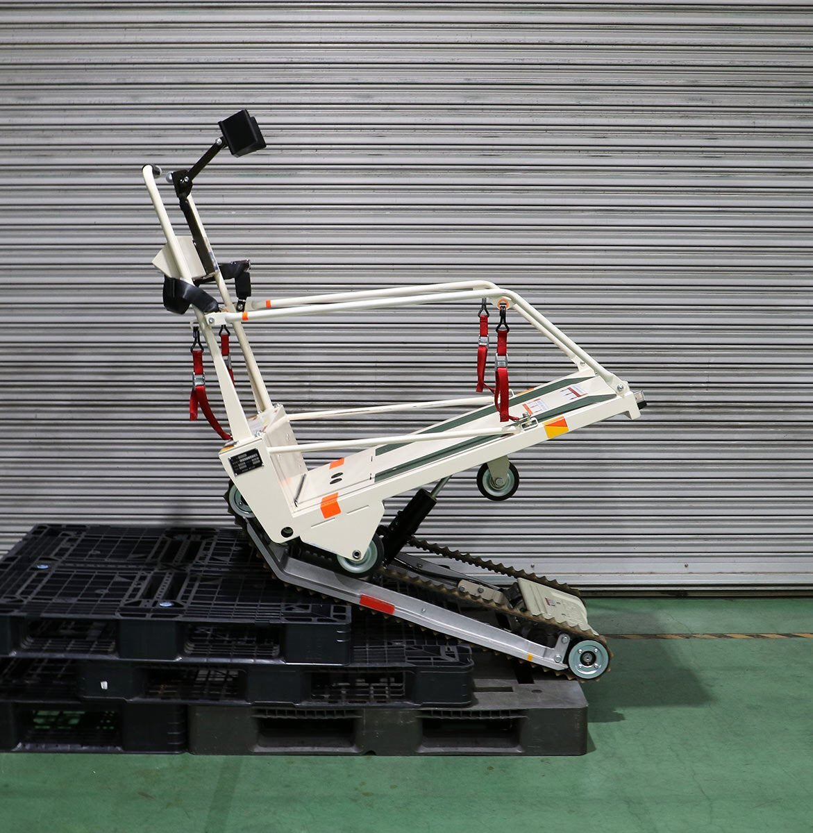 Sunwa TRE-52 Battery Powered Wheelchair Stair Lift (as-is) [v1230573014]