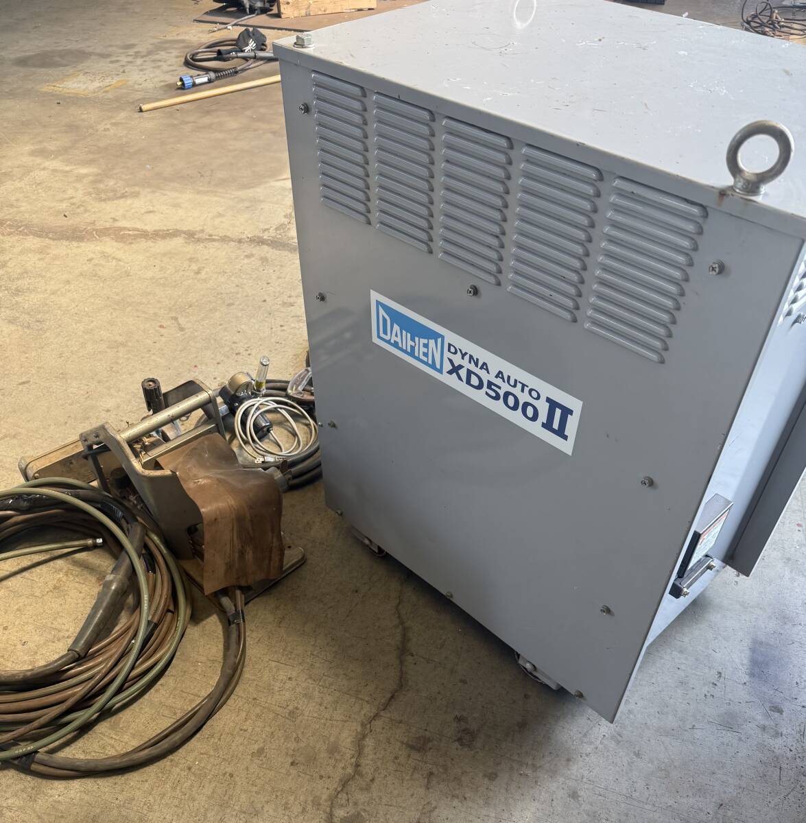 Daihen CPXD-500 Dyna Auto XD500 II CO2/MAG Semi-Automatic Welder 200V [x1238910459]