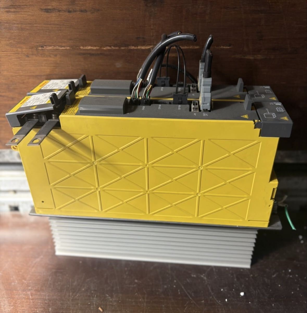 FANUC A06B-6117-H153 Servo Amplifier Module (as-is) [w1220325132]