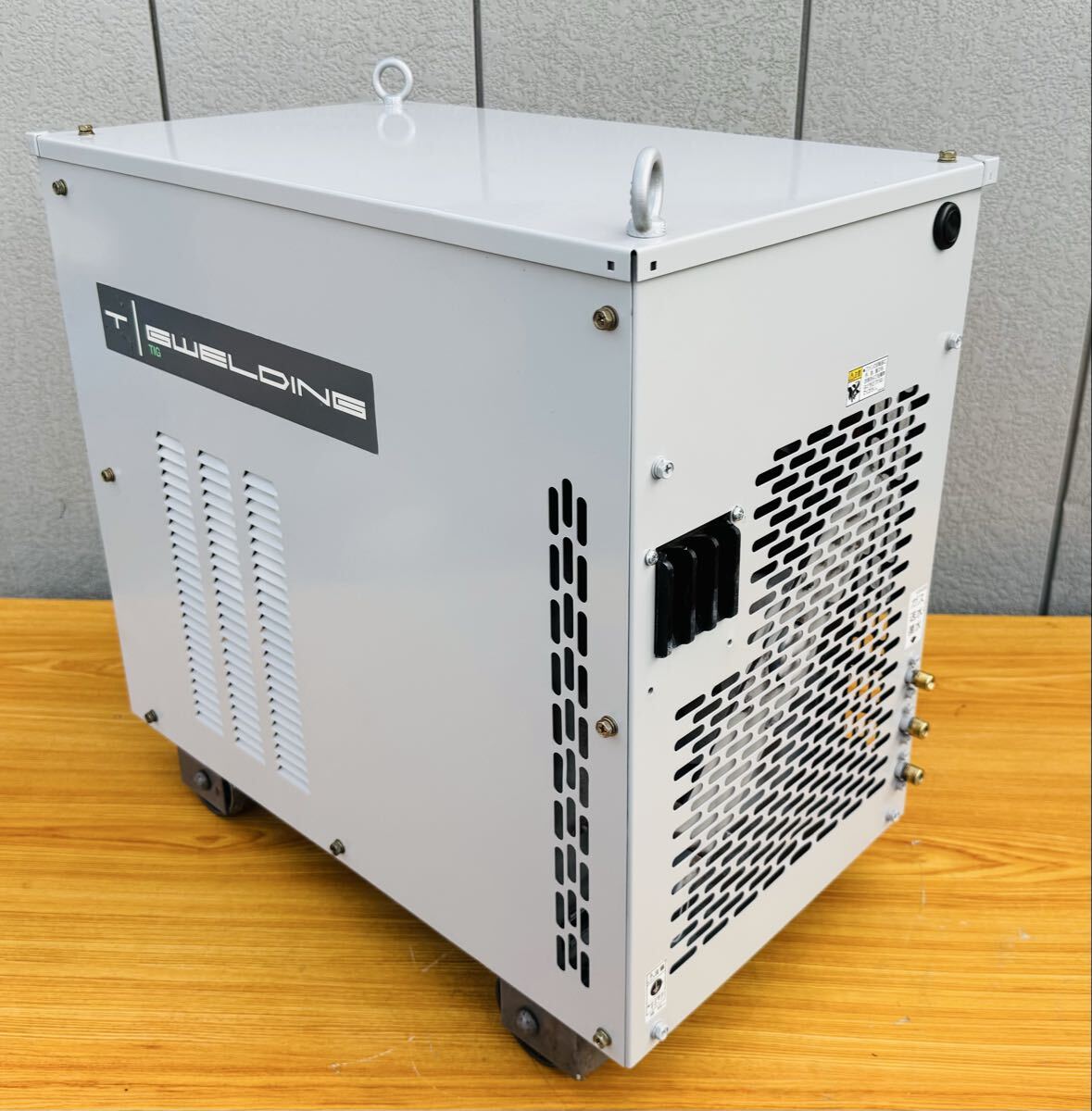 Daihen AVP-300 TIG Welder Inverter Elecon 300P 300A [l1249118605]