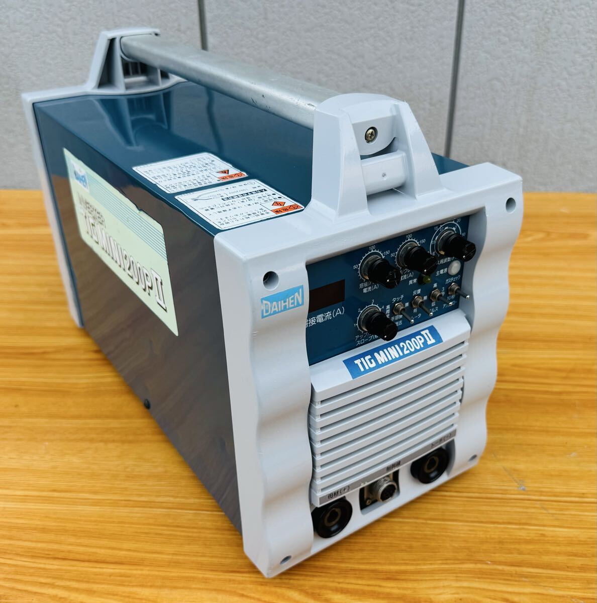 Daihen VRTPM-202 TIG Mini 200P II TIG Welder [x1239746461]