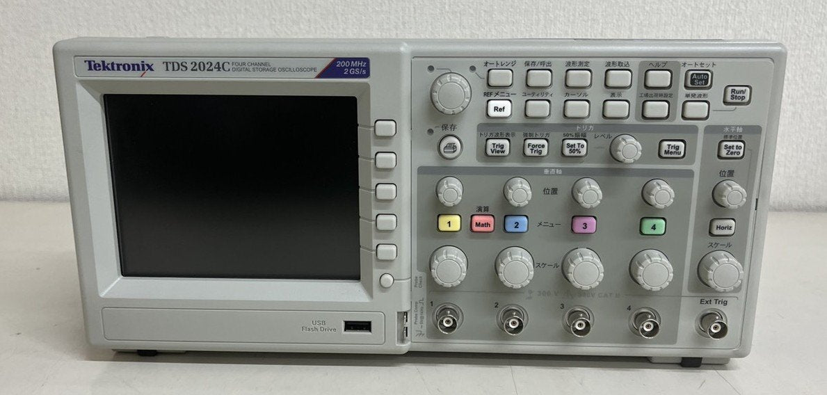 Tektronix TDS2024C Digital Oscilloscope (for parts or not working) [q1241559616]