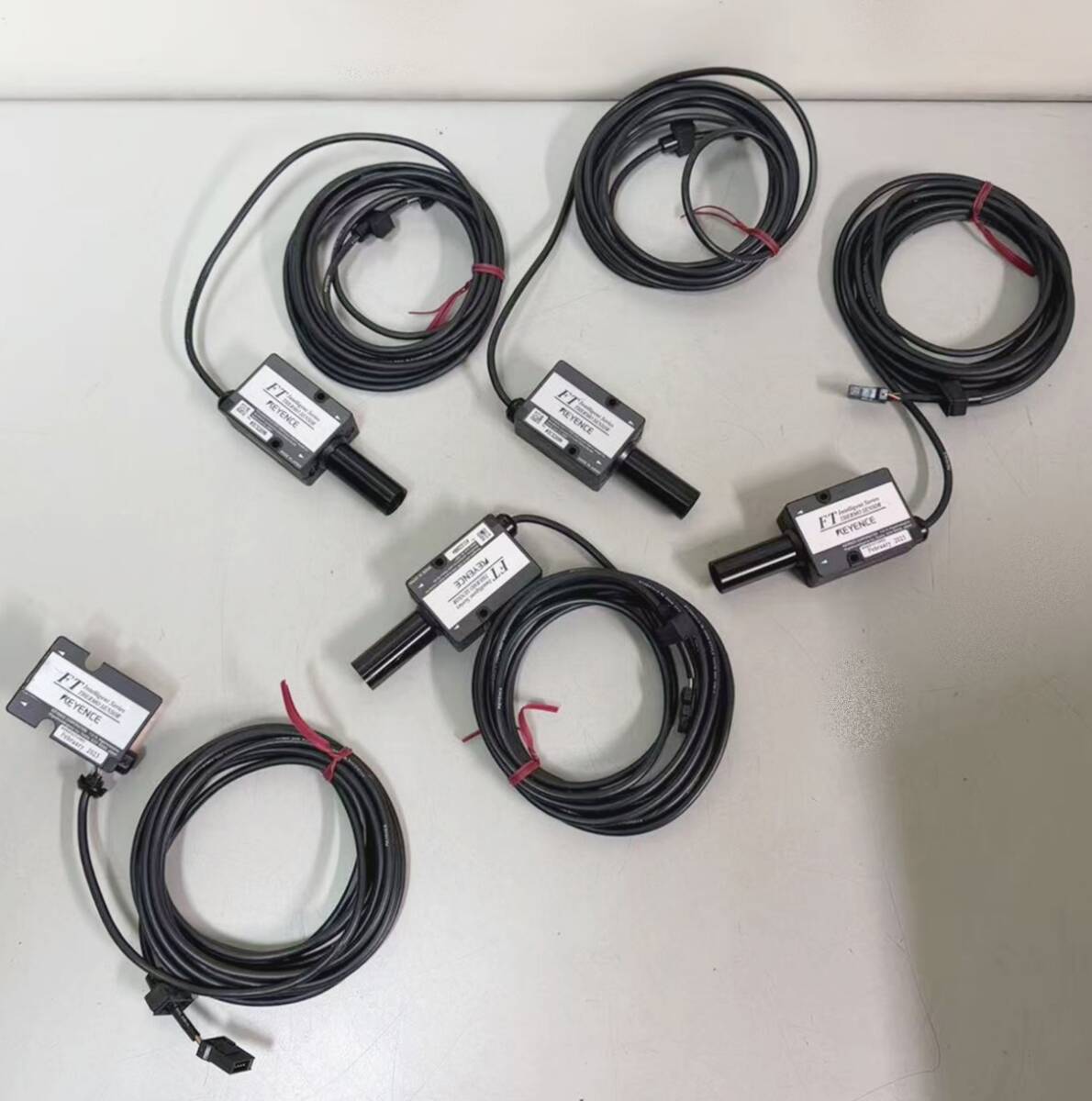 KEYENCE FT-H50 Digital Radiation Temperature Sensor Medium and Low Temperature Type [l1215234395]