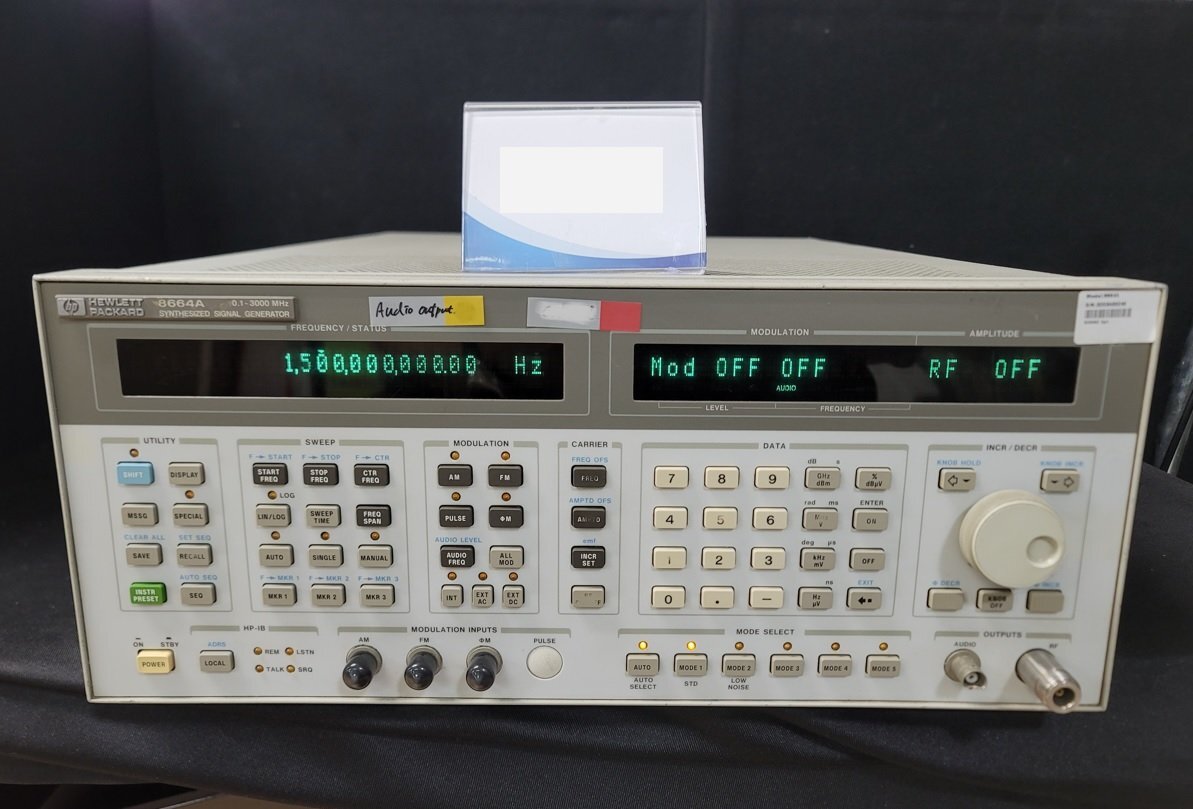 HP 8664A Synthesized Signal Generator 100kHz-3GHz (as-is) [g1203780186]