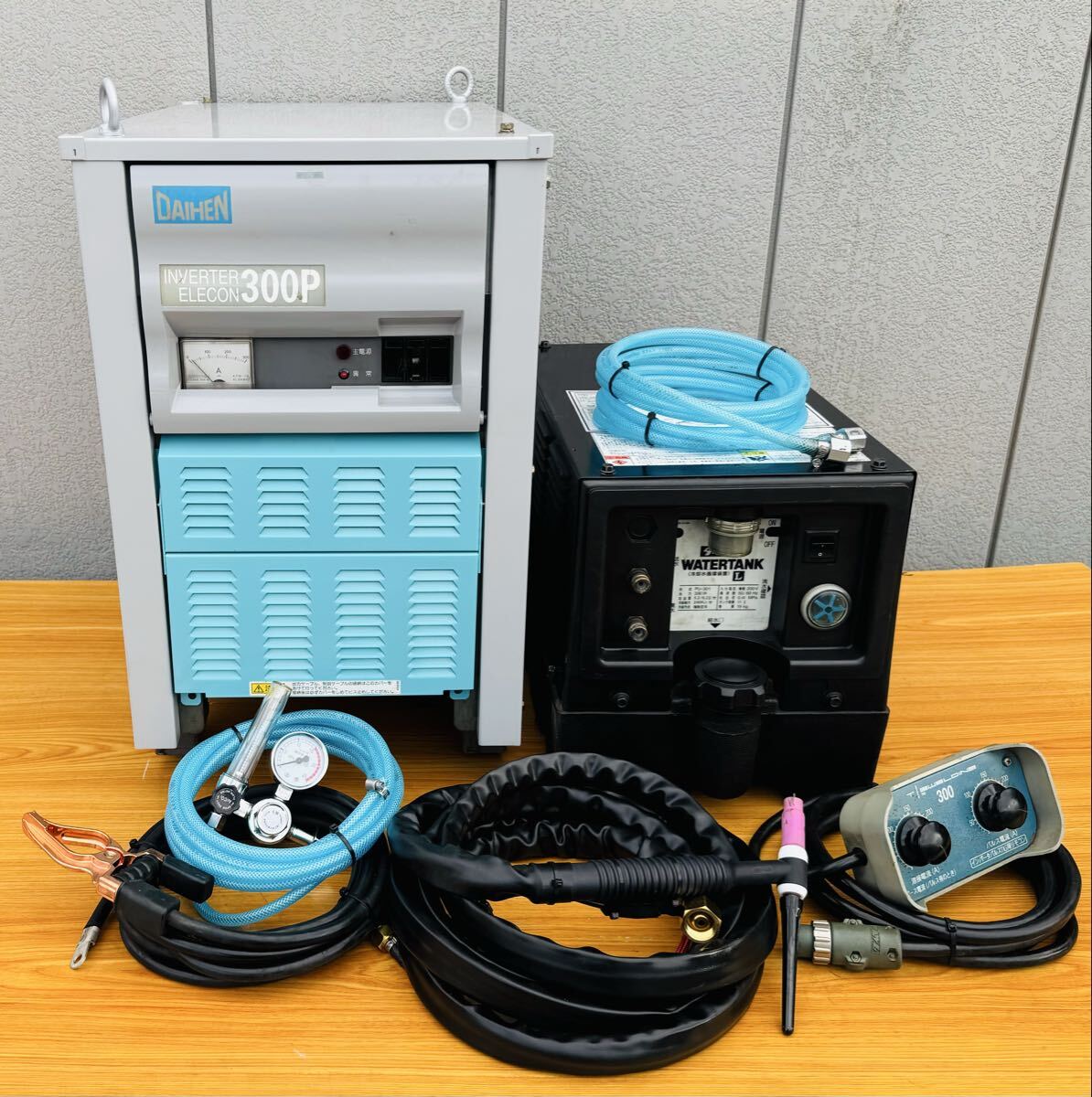Daihen AVP-300 TIG Welder Inverter Elecon 300P 300A [l1249118605]