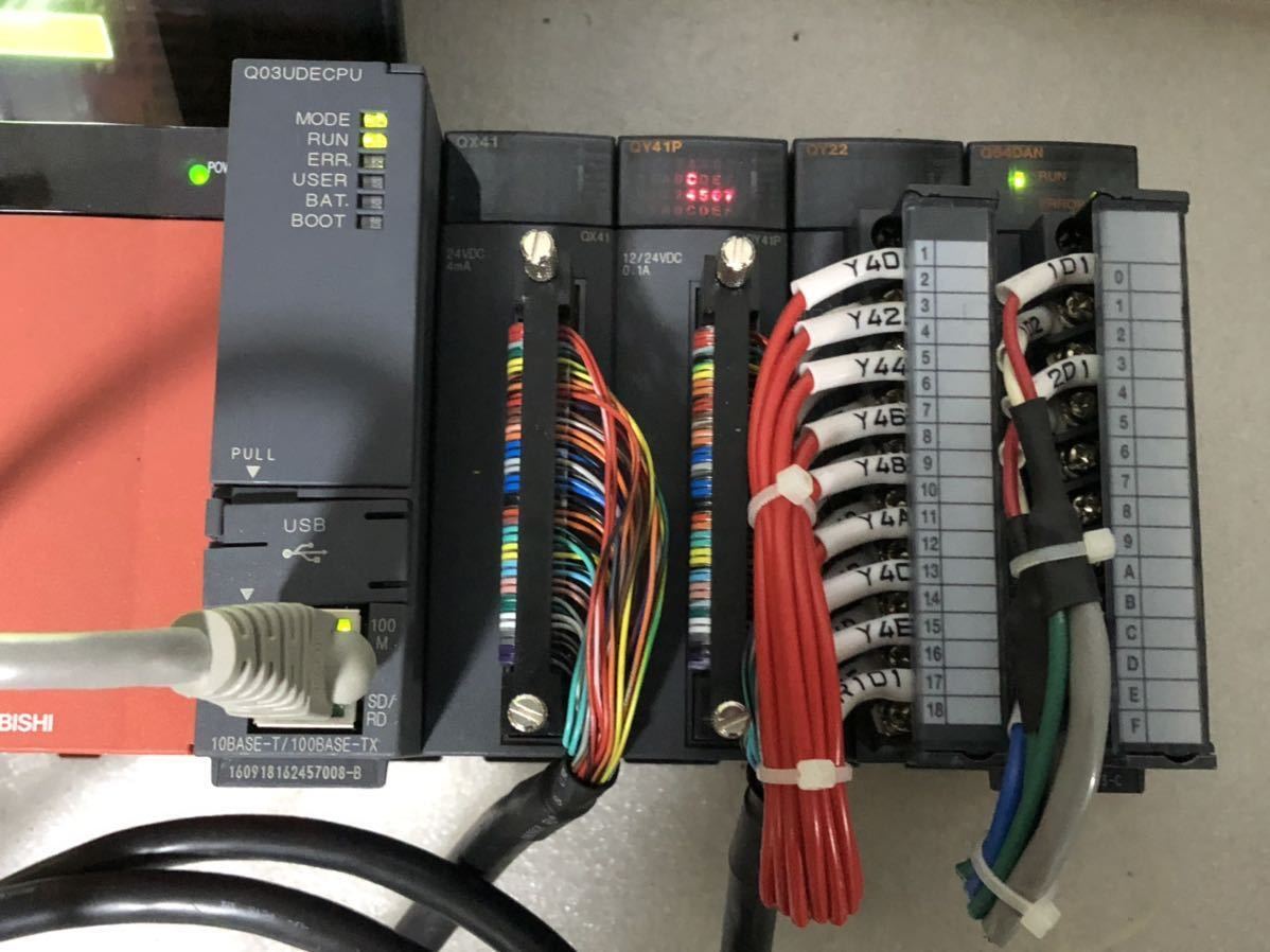 Mitsubishi Q35B Q61P Q03UDECPU QX41 QY41P QY22 Q64DAN A6TBXY36 GOT1000 GT1675M-VTBA PLC Terminal Touch Panel Set [w1079961377]