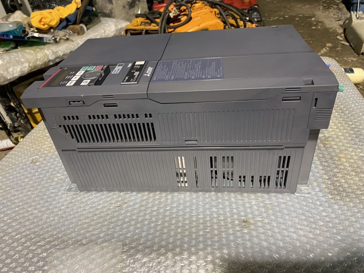 Mitsubishi Electric FR-F820-22K-1 F800 Inverter [h1113840029]