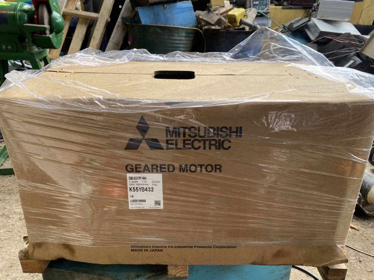 Mitsubishi Electric GM-SSYPF-RH Gear Motor 1.5KW 200V [h1129389645]