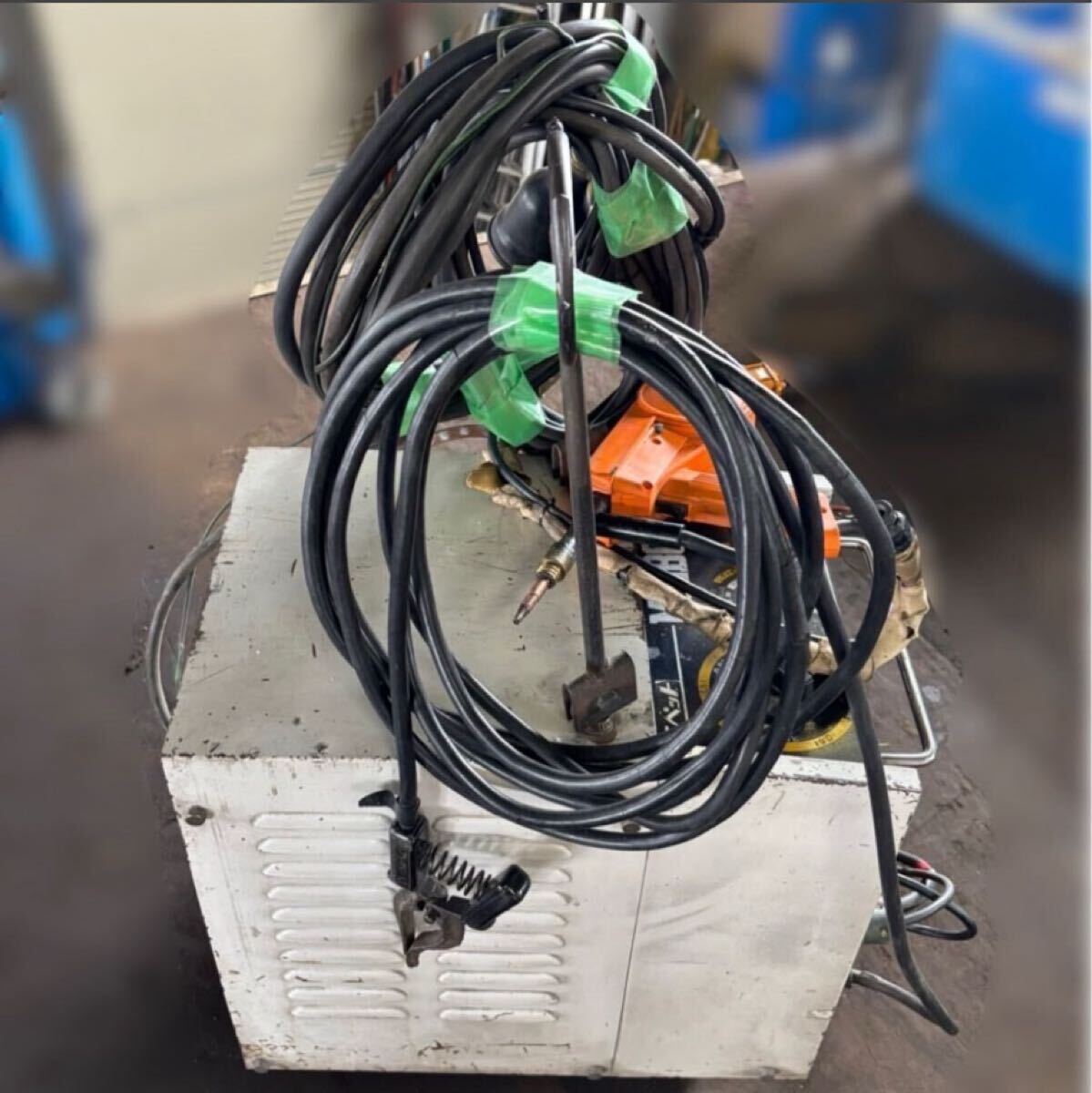 Daihen CPSS-135 MIGBOY Spool-on-Gun MIG/MAG Welder 200V 135A [x1197730237]