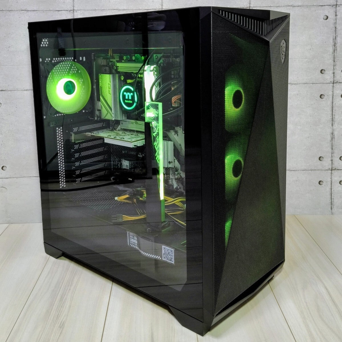 NVIDIA RTX 4070 Gaming PC with Intel i5 14400F and 24-Inch Monitor [x1211324165]
