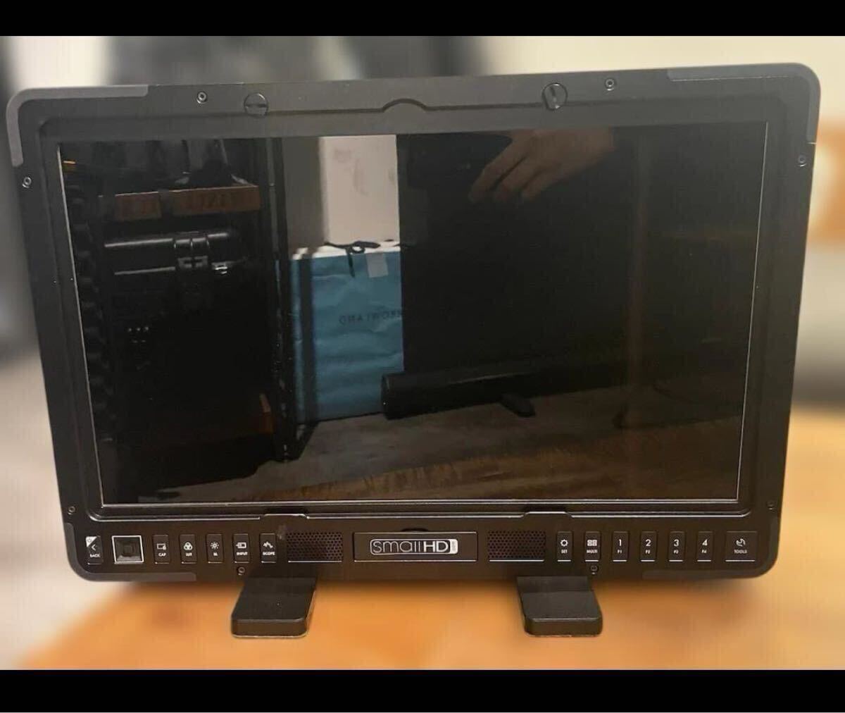 SmallHD 1703 HDR 17 inch Production Monitor [w1239319335]