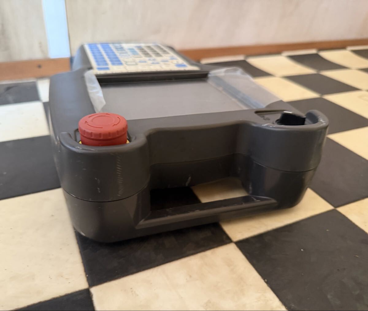 FANUC A05B-2256-C100 Teach Pendant (as-is) [h1247733890]