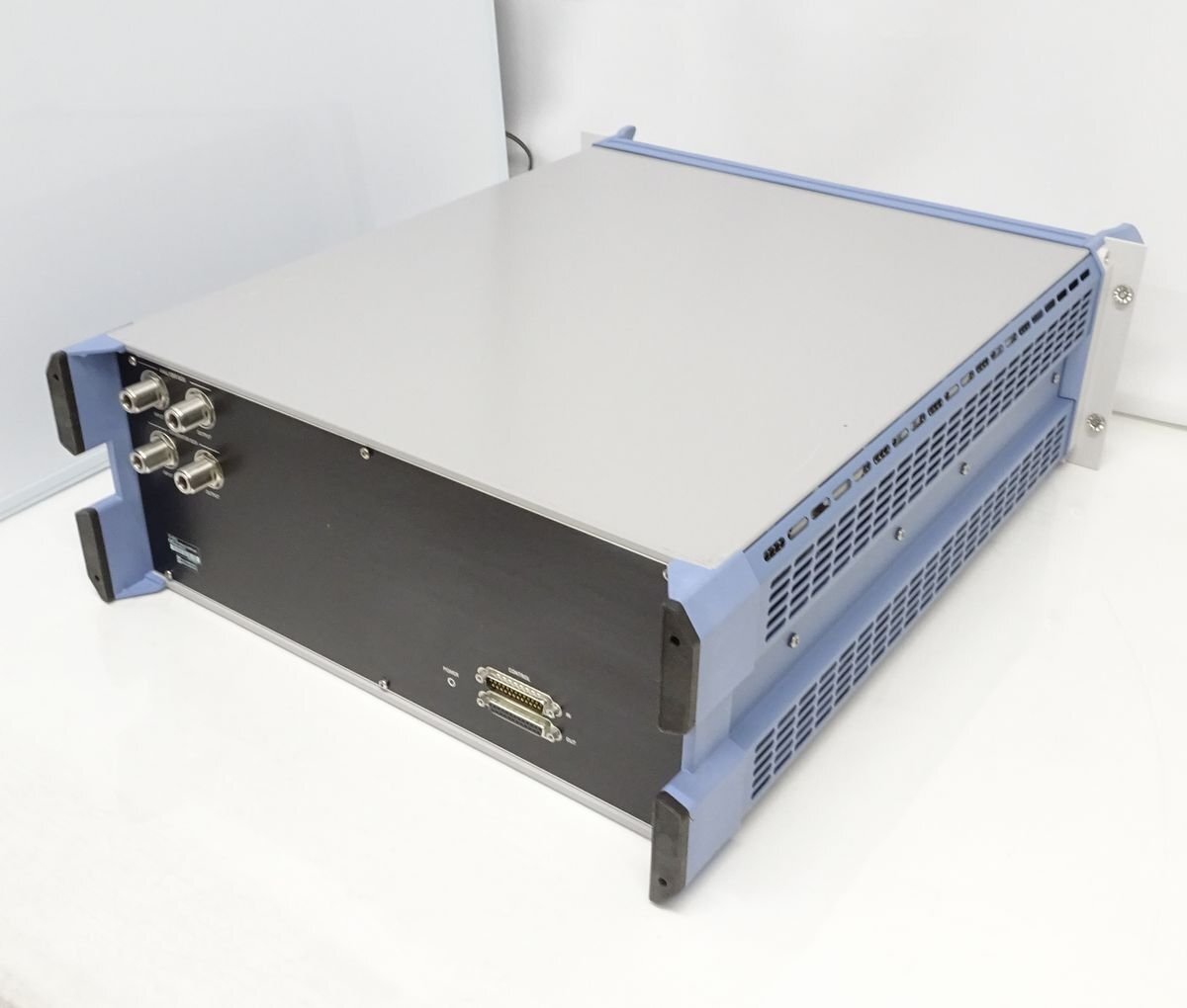 Rohde & Schwarz MSCU 1513.8506.02 Module Frame with MSCU-F21 and MSCU-F20 (as-is) [d1150376983]