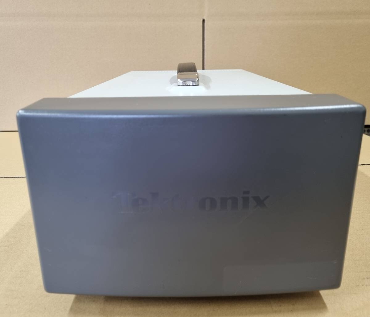 Tektronix 1741C Analog Dual-Standard Waveform Monitor [c1129114262]
