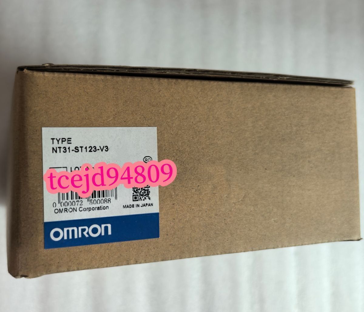 OMRON NT31-ST123-V3 Touch Panel [e1214682558]