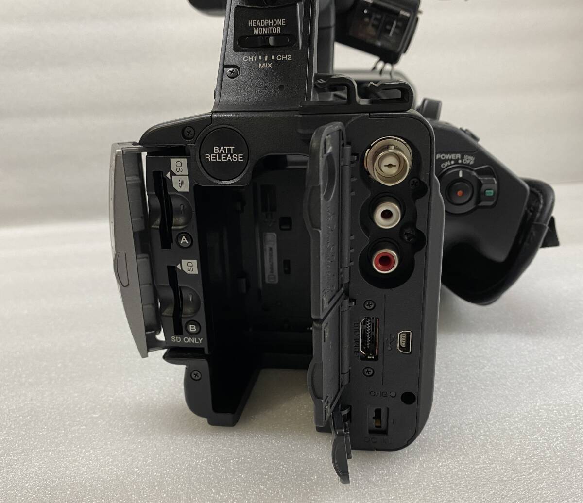 SONY HXR-NX3 NXCAM HD Video Camera [p1212271485]