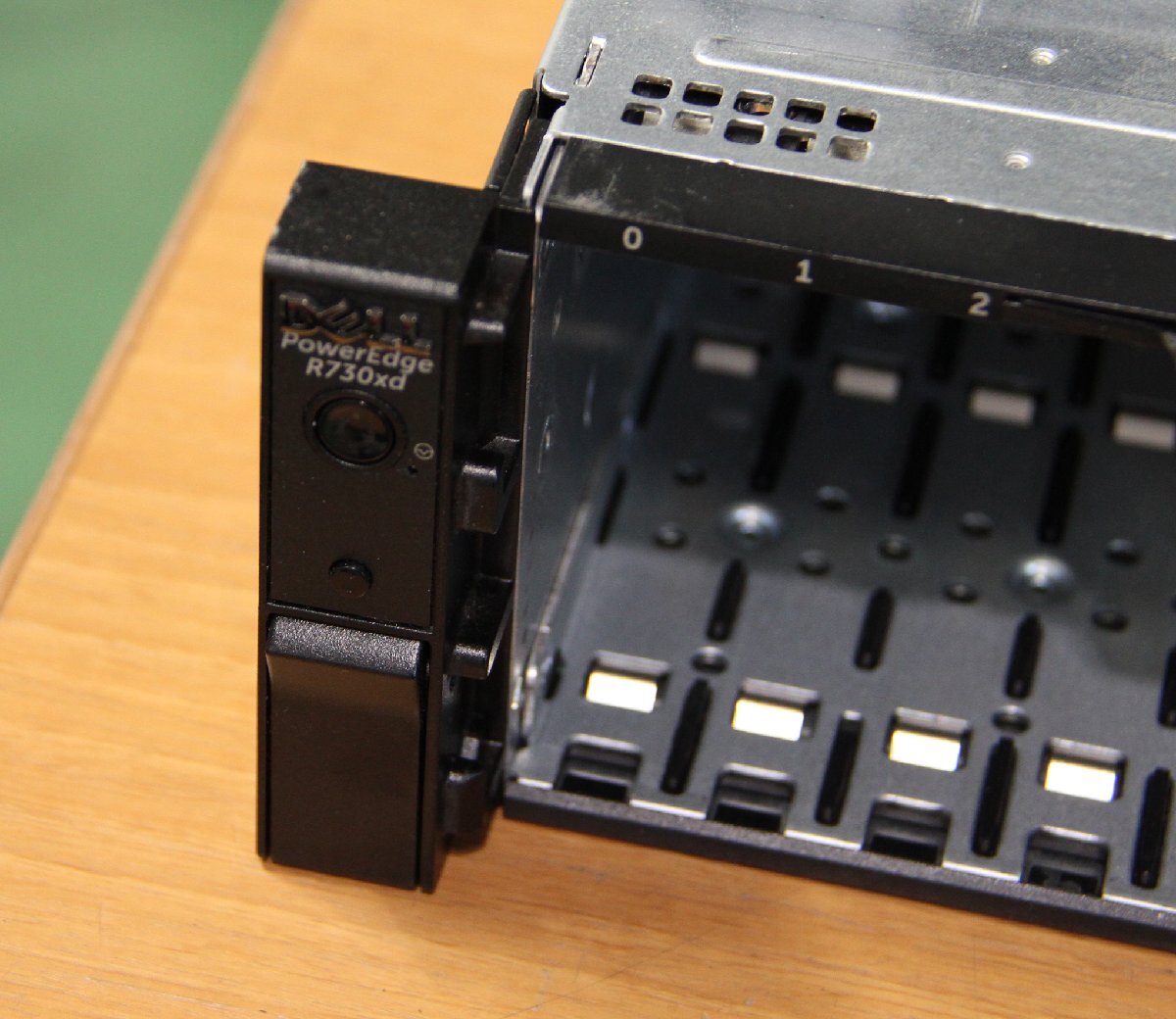DELL PowerEdge R730xd Xeon E5-2697v4 Server 128GB Memory 18-Core [q1247207707]