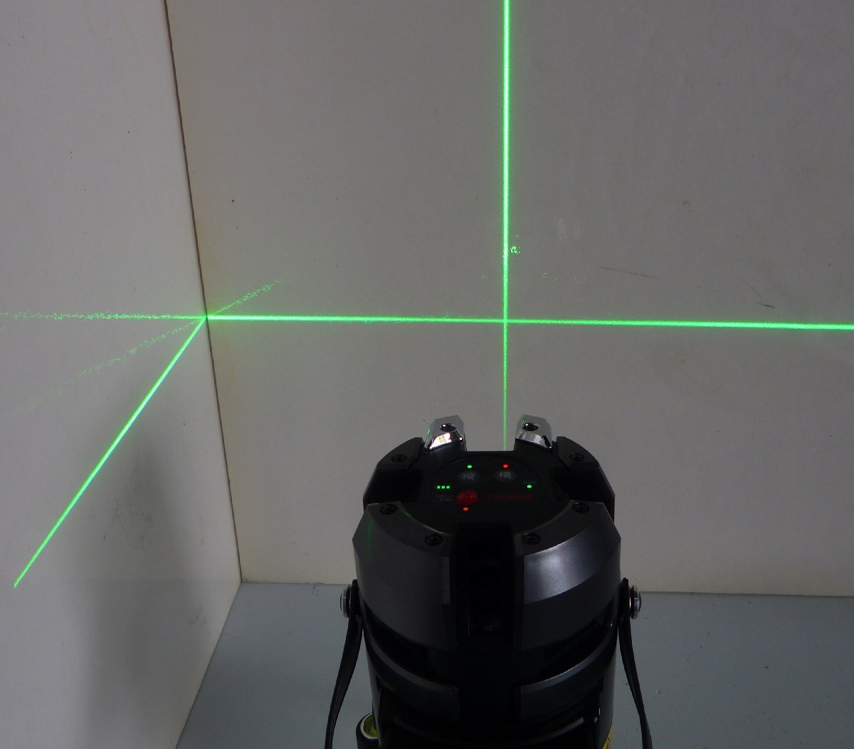 Tajima ZEROG2LSN-KJC Laser Level with Receiver and Battery [s1242220118]