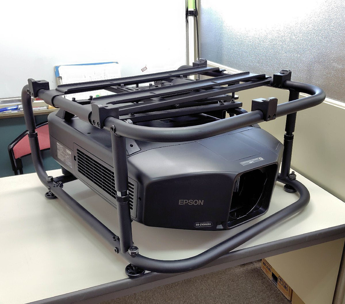 EPSON EB-Z10005U Projector [q1197988032]