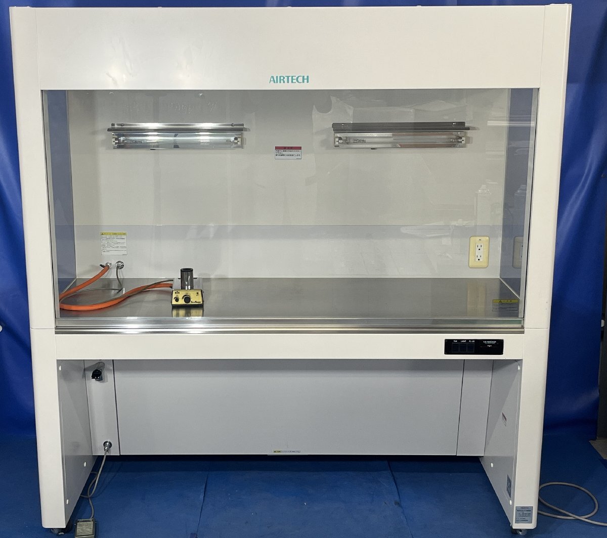 Airtech VG-1604L Clean Bench [u1240113939]
