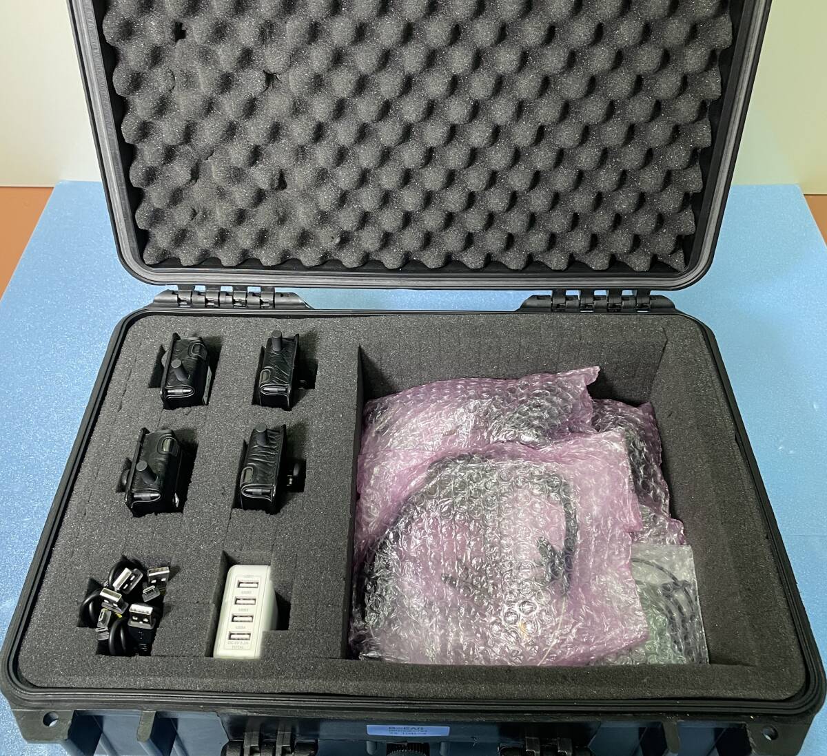 B-EAR BM-X5 Low Power Simultaneous Call Transceiver [f1193315707]