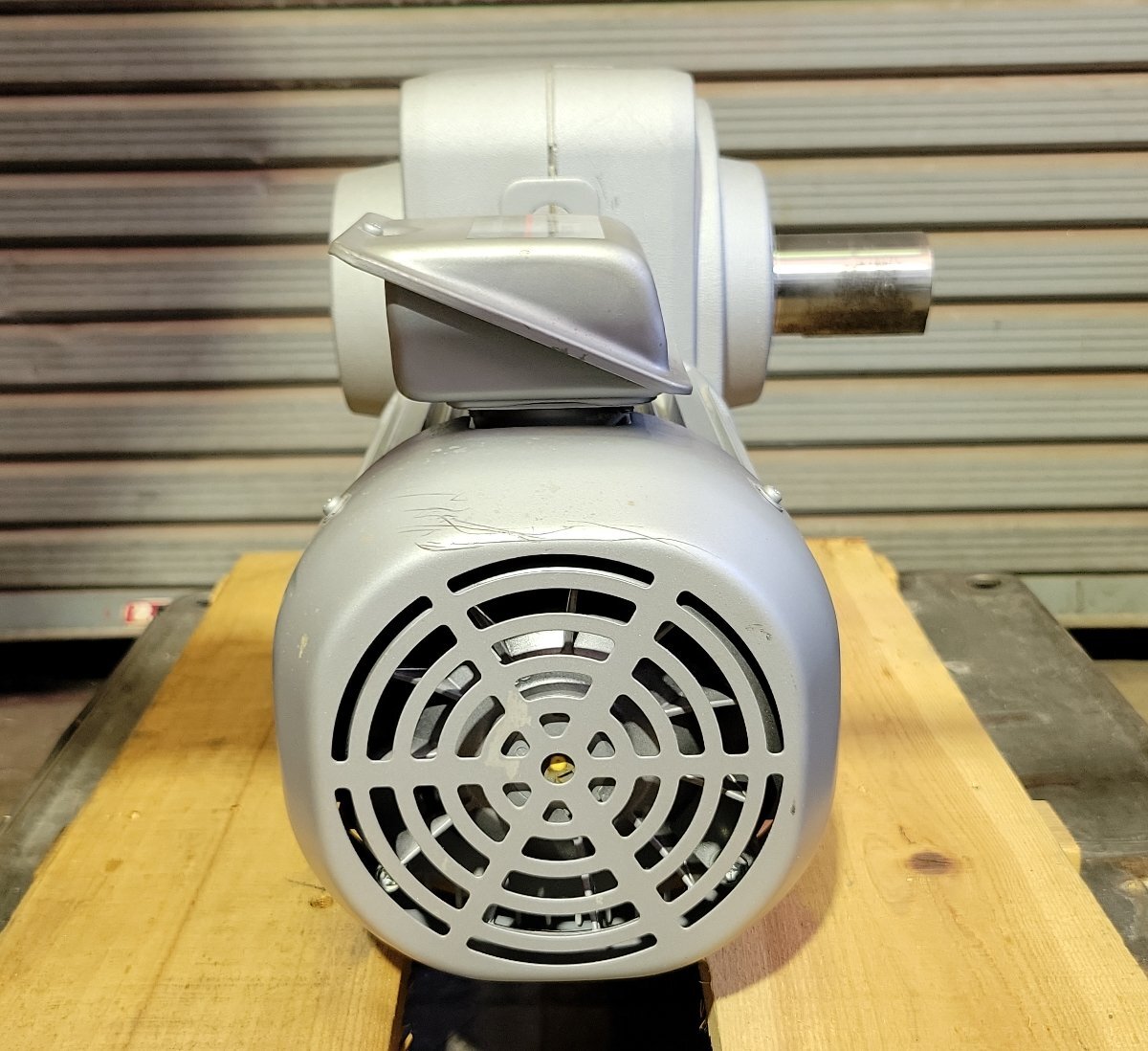 Mitsubishi Electric GM-SHYP-RR Gear Motor 1.5kW 1/200 [b1241054801]