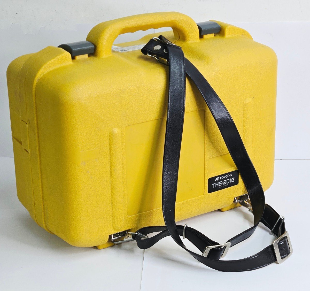 Topcon THE 2016 Total Station with Battery Charger Prism Case [j1243157131]