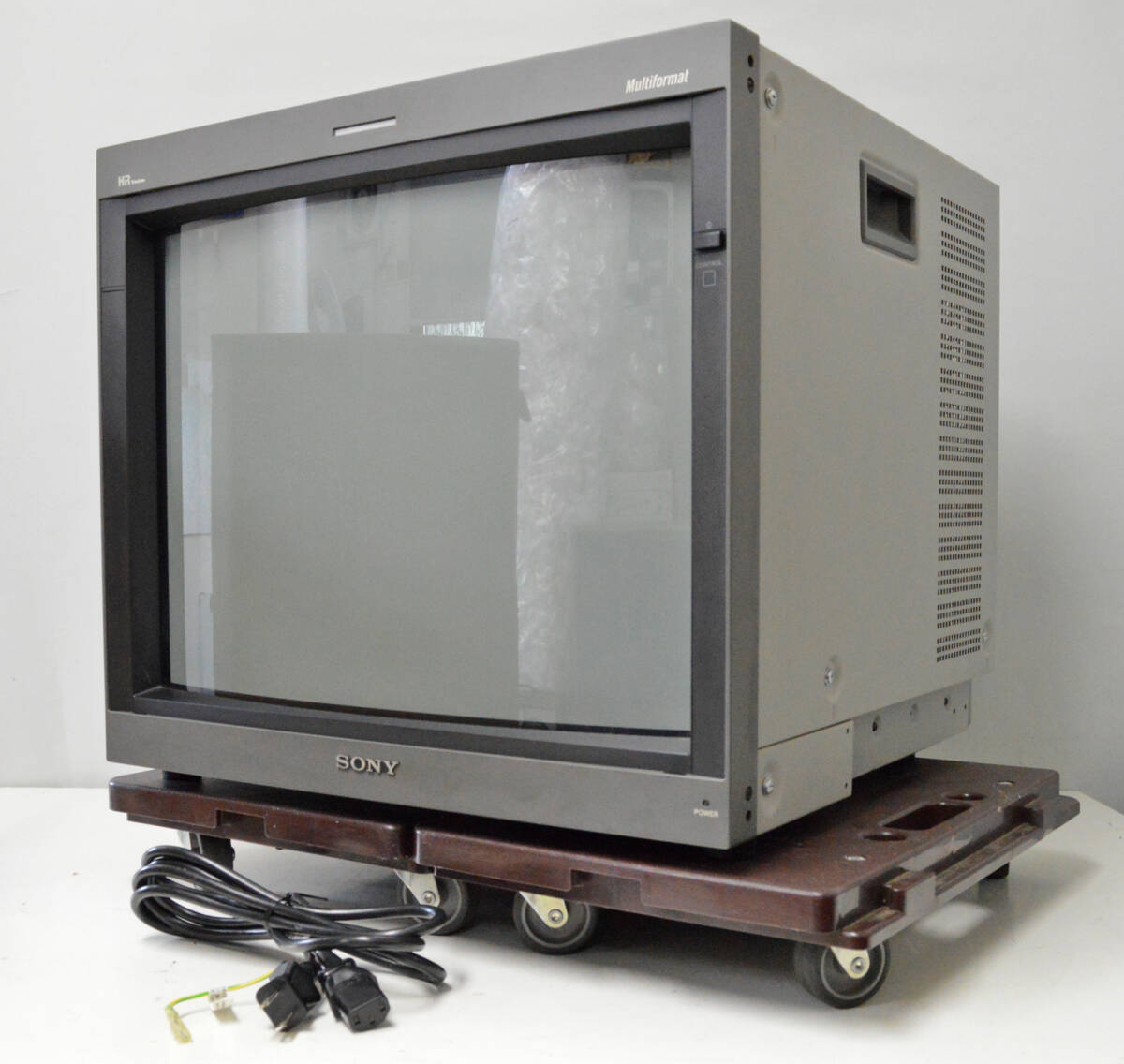 SONY PVM-D20L5J 20 CRT Monitor [s1217109603]