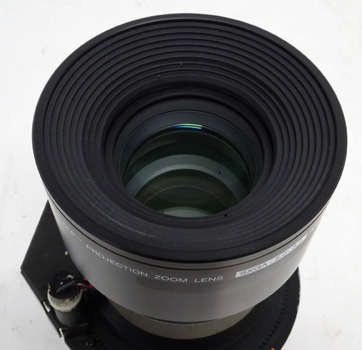 Panasonic ET-D75LE4 Medium-Long Focus Zoom Lens for DLP Projectors PT-DZ Series RZ Series DS Series [o1212202865]