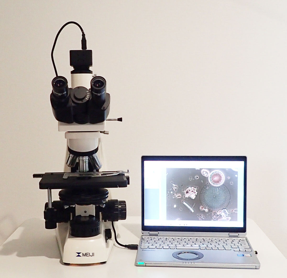 Meiji Techno Phase Contrast Microscope with USB Camera Set [g1240416873]
