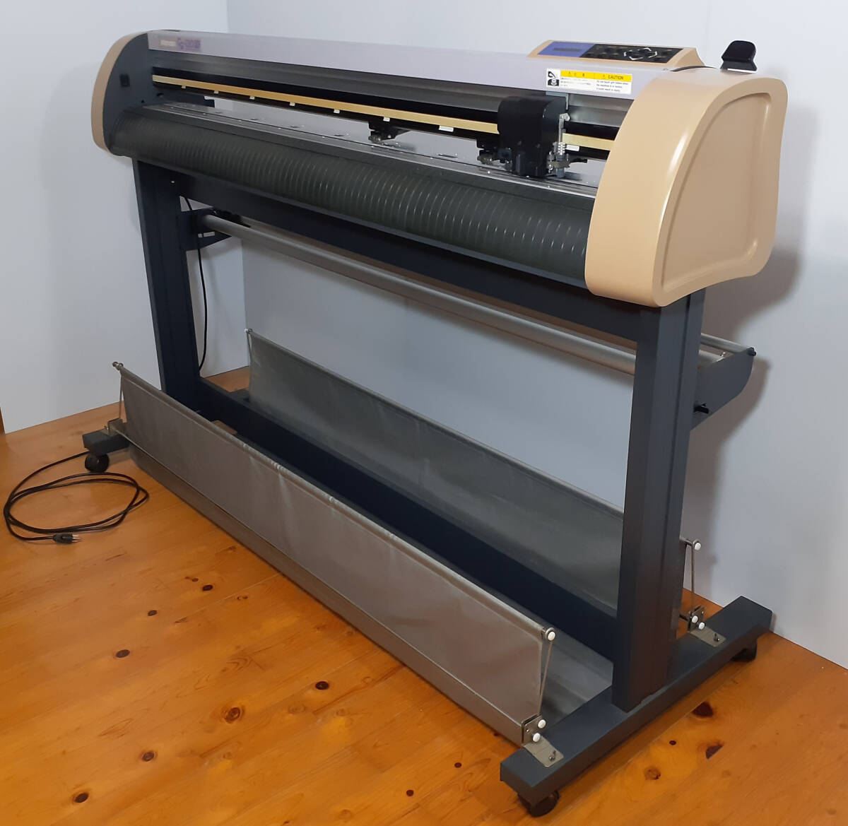 Mimaki Engineering CG-130FX Cutting Plotter Signboard Sticker Production with 2 Spare Blades [u1214844407]