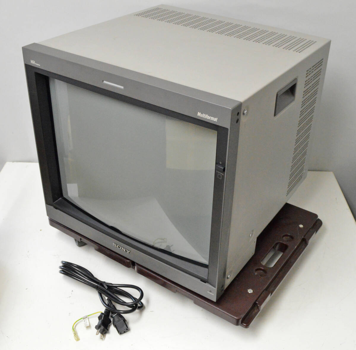 SONY PVM-D20L5J 20 CRT Monitor [s1217109603]