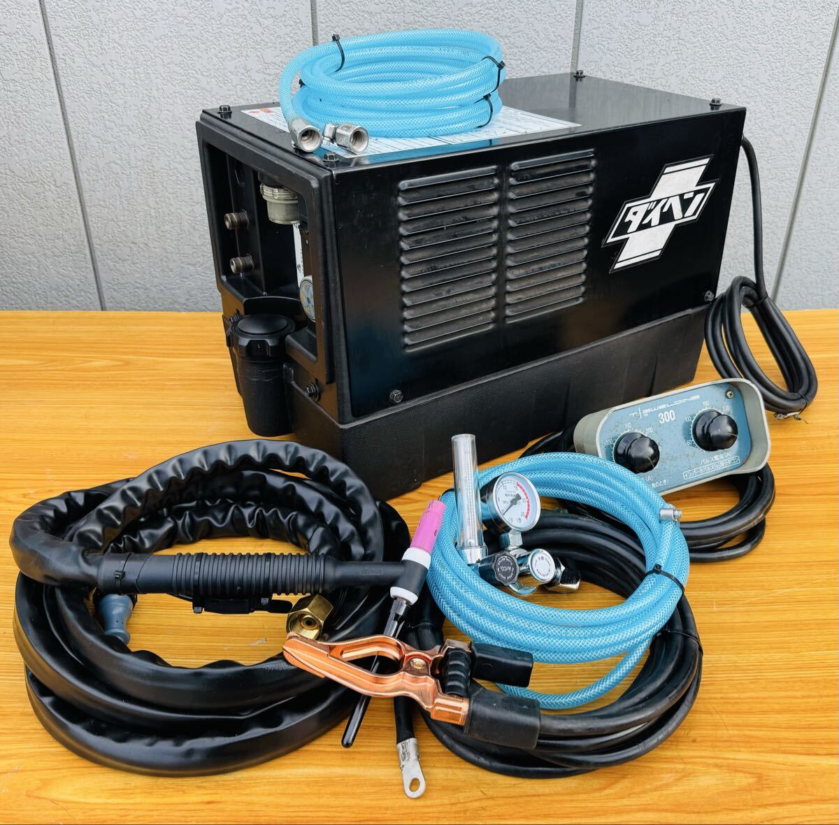 Daihen AVP-300 TIG Welder Inverter Elecon 300P 300A [l1249118605]