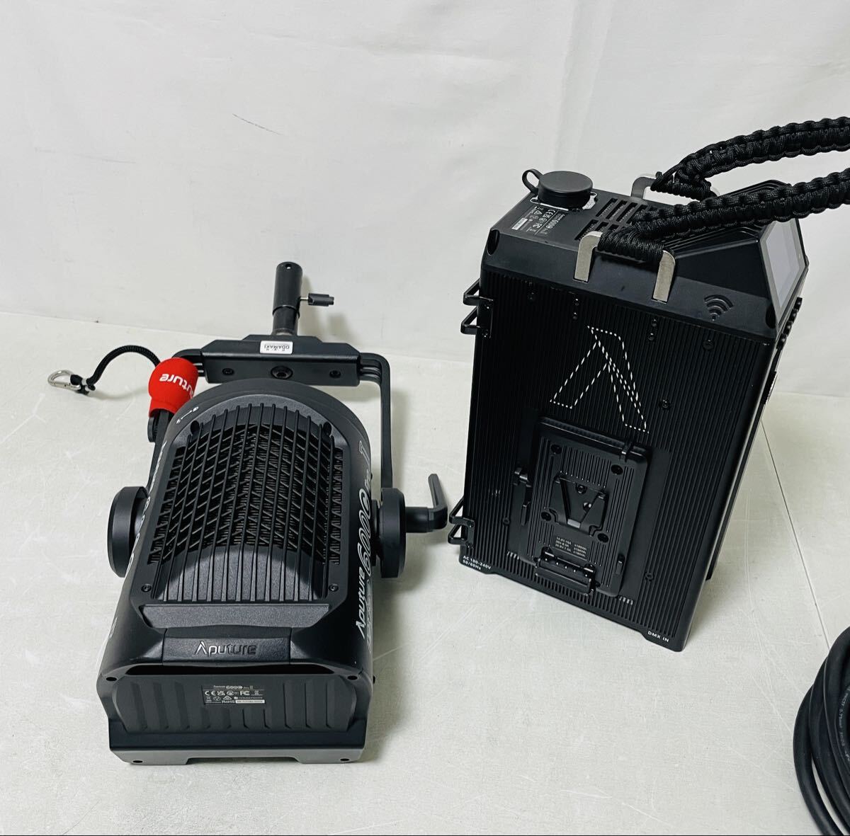 Aputure LS 600c Pro II LED Light [r1238414979]