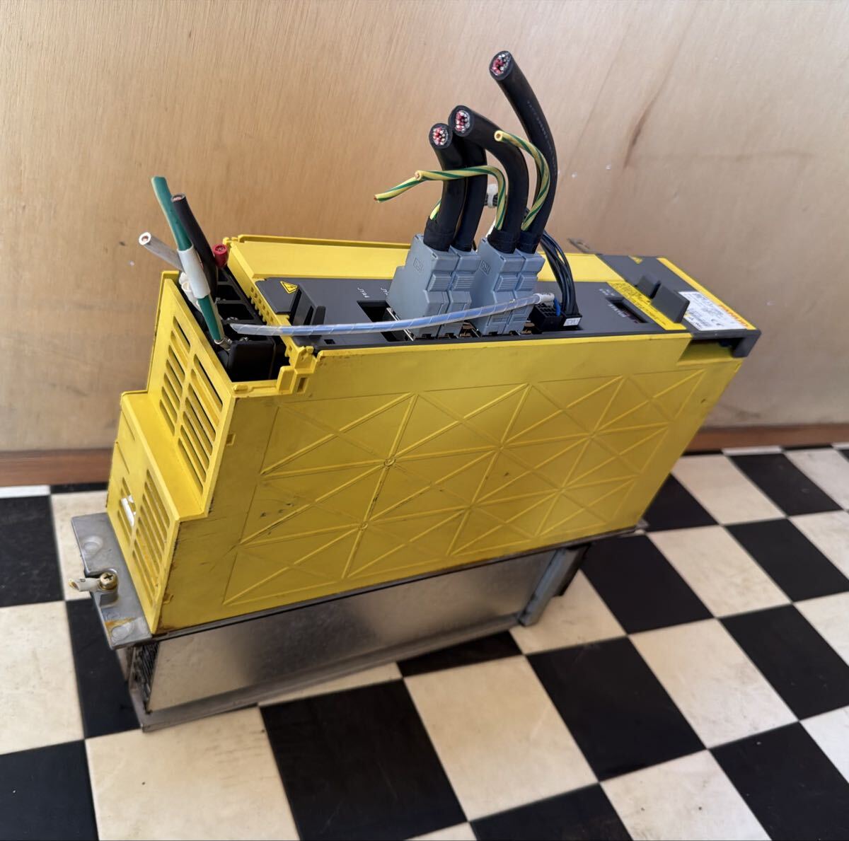 FANUC A06B-6111-H011 Servo Amplifier (as-is) [w1241428277]