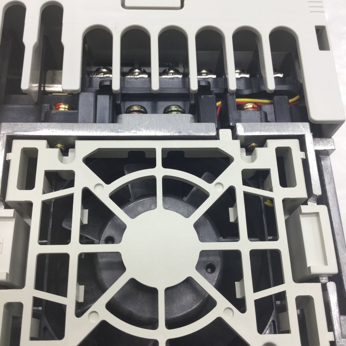 MITSUBISHI FR-S520-2.2K Storage [e347111243]