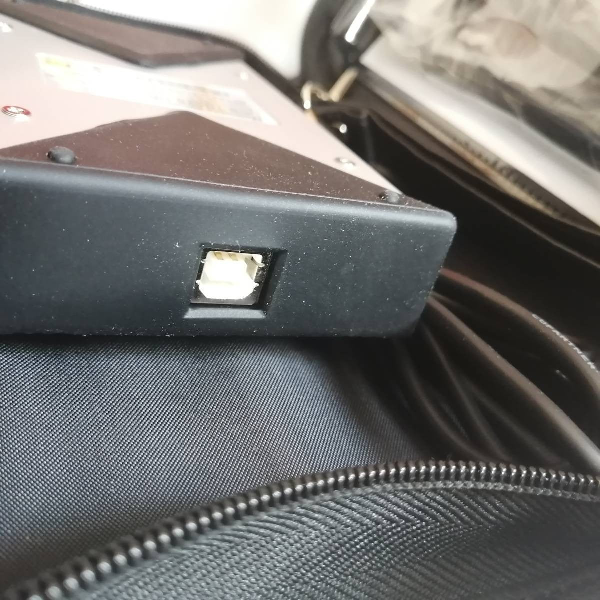 HAGIWARA SOLUTIONS UDS-1G02S-HR Digital Storage Oscilloscope 2CH 1G 64k 16bit [k503958176]