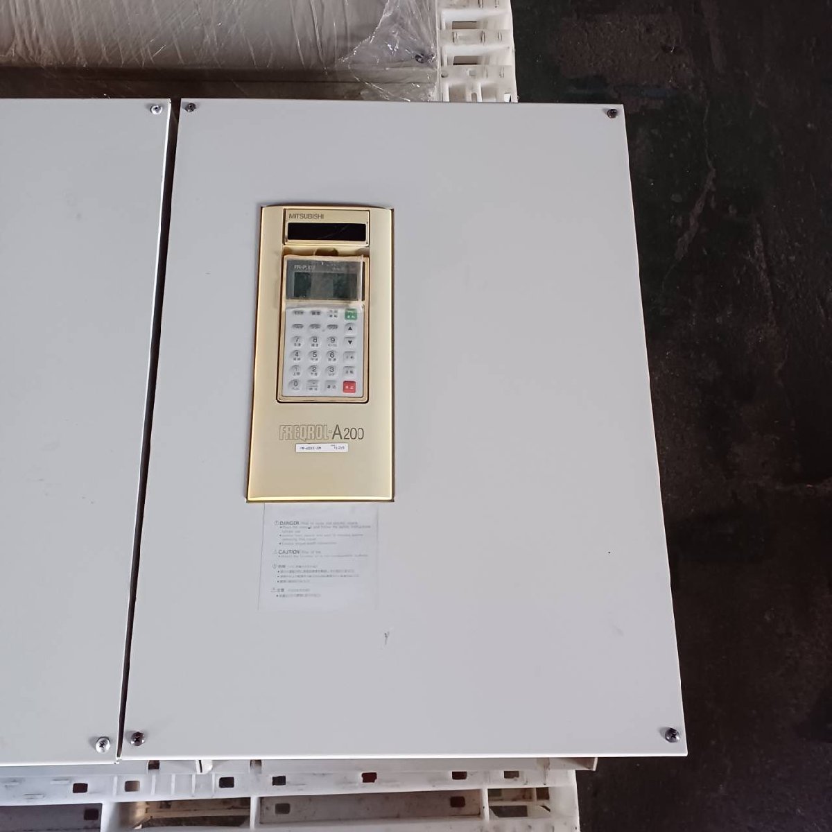 Mitsubishi Electric FR-A221E-22K Inverter [1076676211]