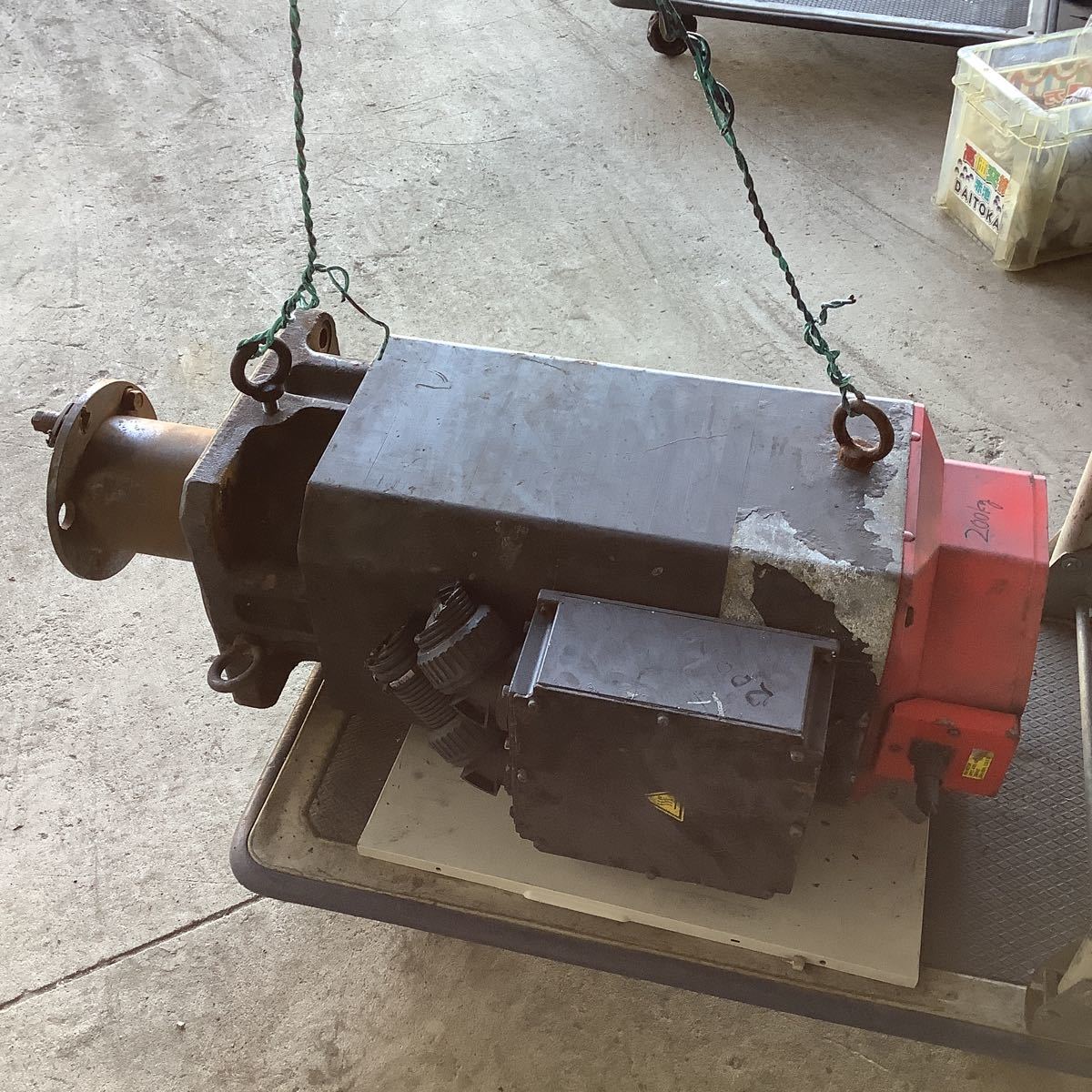 FANUC A90L-0001-0546 Servo Motor 200VAC 200kg (for parts or not working) [l1078812941]