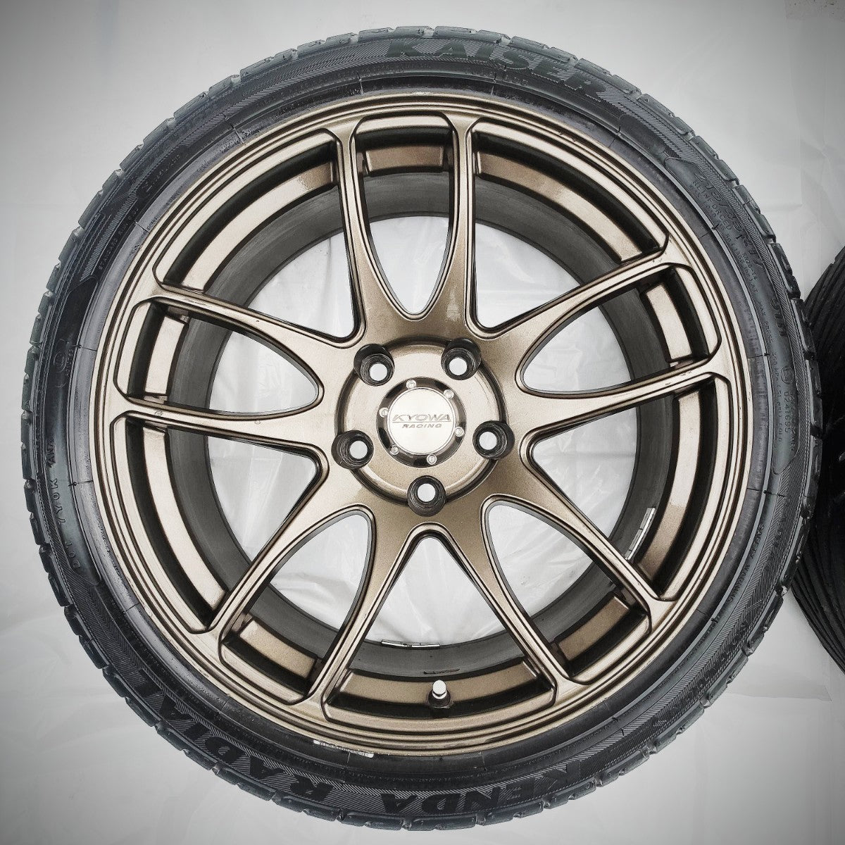 KYOWA KR536 17 Inch 9J +20 5H PCD114 [x1107331063]